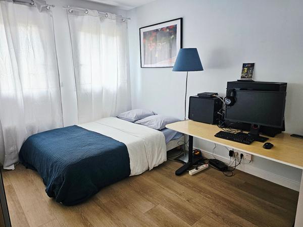 Appartement 3 pièces avec terrasse à La Garenne-Colombes €505 000 ** - Référence 529CLR