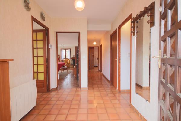 A vendre Bessancourt coté forêt, maison 170m2, 3 chambres, sous sol total, terrain de 917 m2