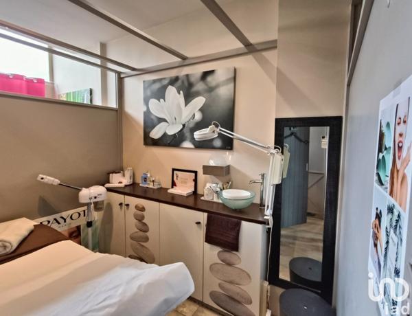 Boutique/Local commercial à vendre 70 m² Puteaux