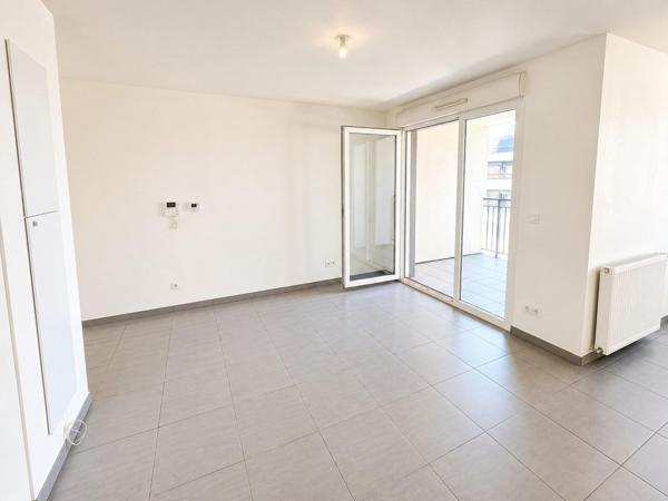Appartement de 42m2. T2 lumineux avec parking – Villeurbanne Saint-Jean