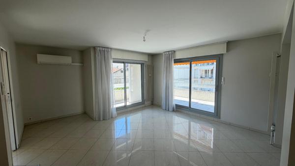 Appartement 5 pièce(s) 124 m²