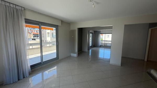 Appartement 5 pièce(s) 124 m²