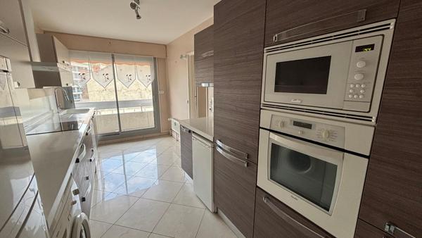 Appartement 5 pièce(s) 124 m²
