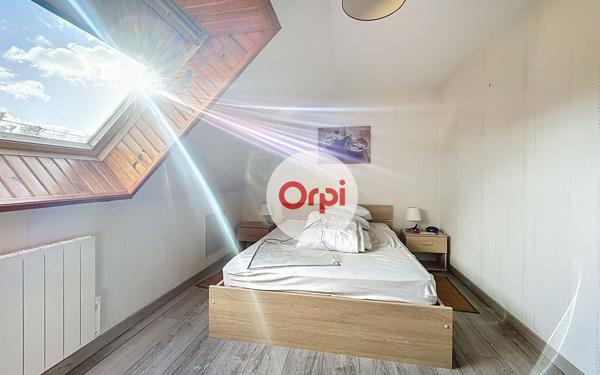 Maison à vendre    5 pièces •  Theix