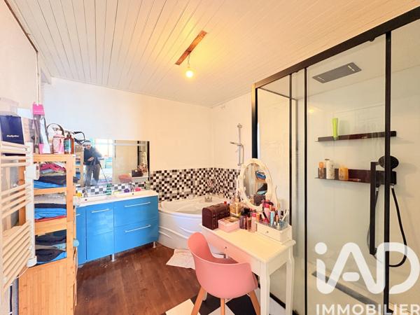 Maison à vendre 5 pièces 127 m² Saint-Chamant