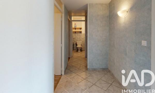 Appartement à vendre 3 pièces 69 m² Nîmes