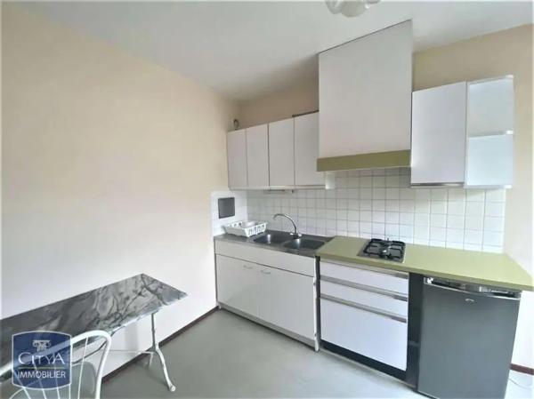 Appartement à louer 1 pièce 33.95m² Le Mans (72000)