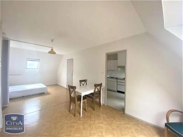 Appartement à louer 1 pièce 33.95m² Le Mans (72000)