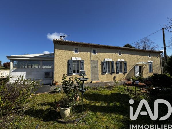 Maison à vendre 7 pièces 172 m² Saint-Bonnet-sur-Gironde