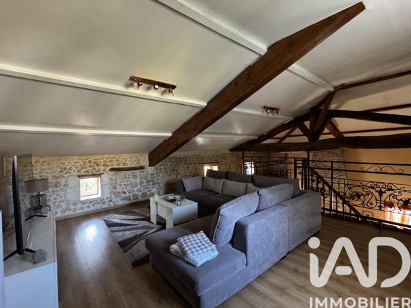 Maison à vendre 7 pièces 172 m² Saint-Bonnet-sur-Gironde