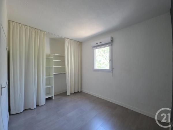 Appartement F2 à vendre  2 pièces - 39,72 m 2   MARSEILLE  - 13013