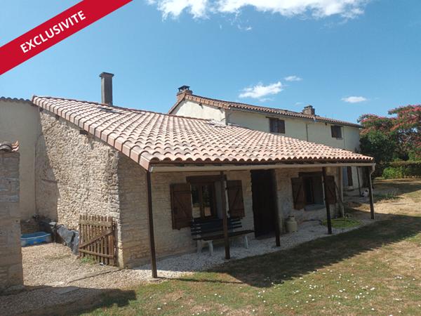 Maison en pierre avec gîte et piscine