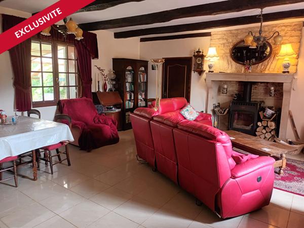 Maison en pierre avec gîte et piscine