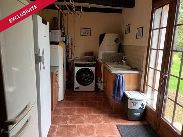 Maison en pierre avec gîte et piscine