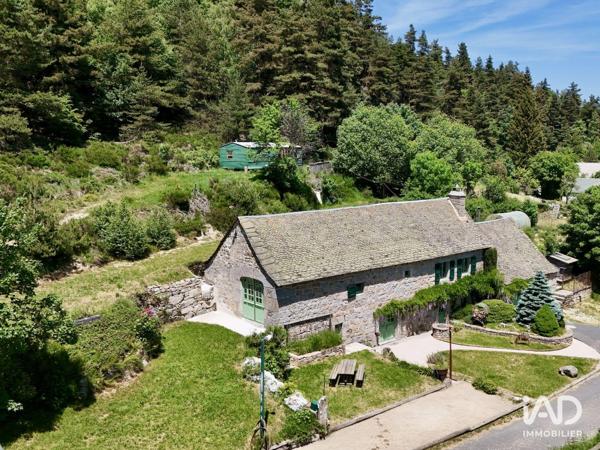 Maison à vendre 7 pièces 238 m² Peyre en Aubrac