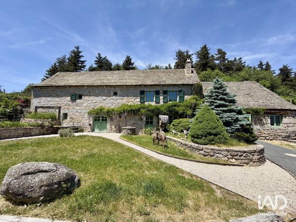 Maison à vendre 7 pièces 238 m² Peyre en Aubrac