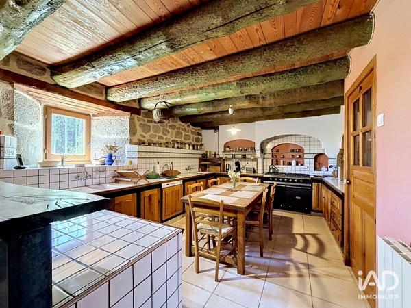 Maison à vendre 7 pièces 238 m² Peyre en Aubrac