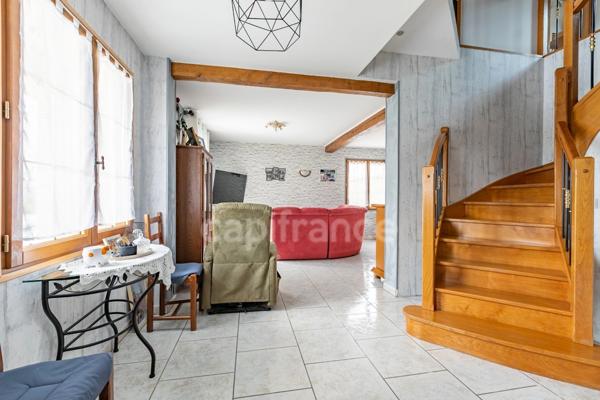 Maison à vendre 6 pièces PASLY (02)