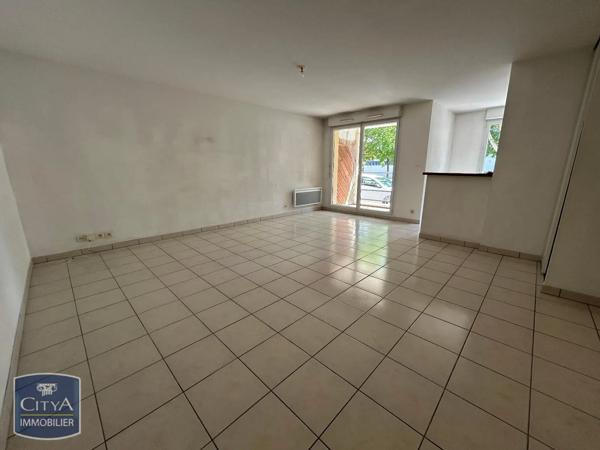 Appartement à louer 3 pièces 65.21m² Poitiers (86000)
