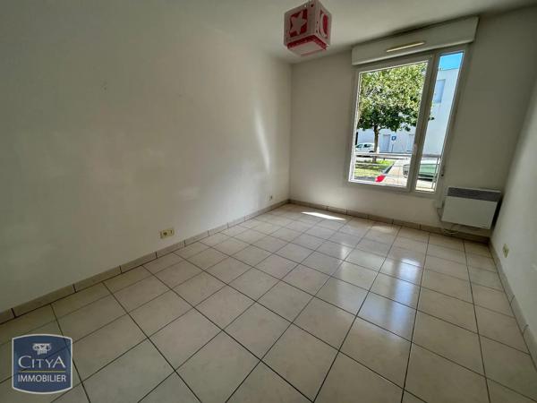 Appartement à louer 3 pièces 65.21m² Poitiers (86000)