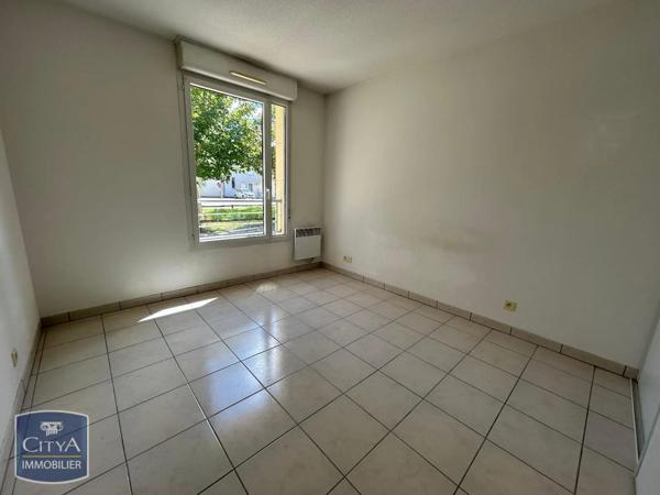 Appartement à louer 3 pièces 65.21m² Poitiers (86000)