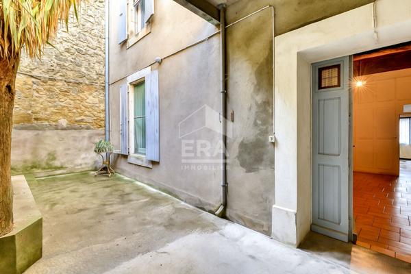 Maison Moussan  245 m2 + 129 m2 de combles à amménager