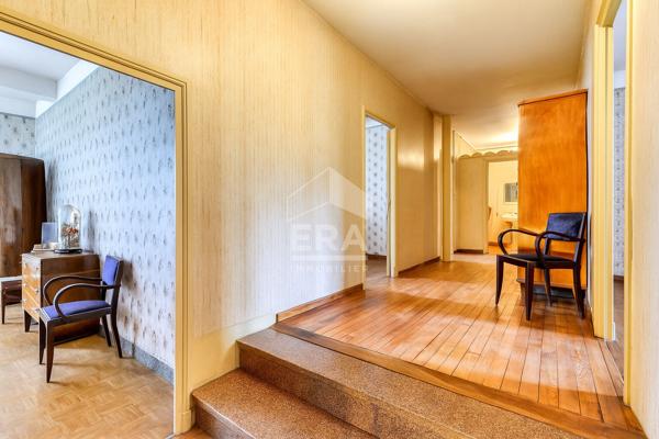 Maison Moussan  245 m2 + 129 m2 de combles à amménager