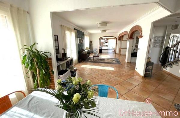 Maison à vendre 8 pièces de 272 m²
