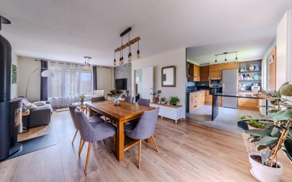 Maison à vendre    5 pièces •  Bouxières-aux-Dames