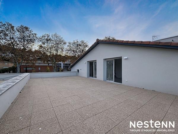 Appartement de type 4 au centre-ville de Castanet-Tolosan, grande terrasse de 60 m²