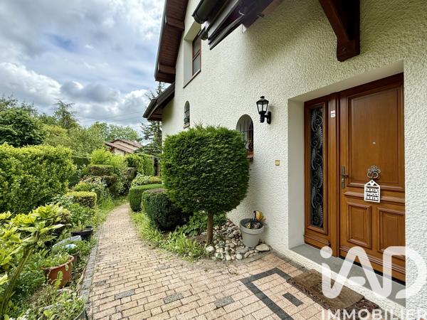 Maison à vendre 6 pièces 180 m² Ornex