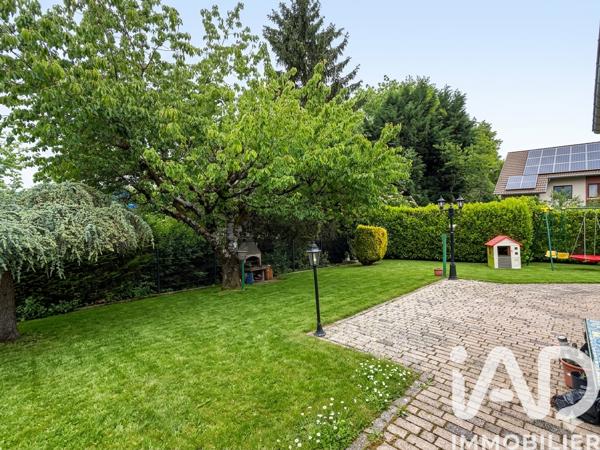 Maison à vendre 6 pièces 180 m² Ornex