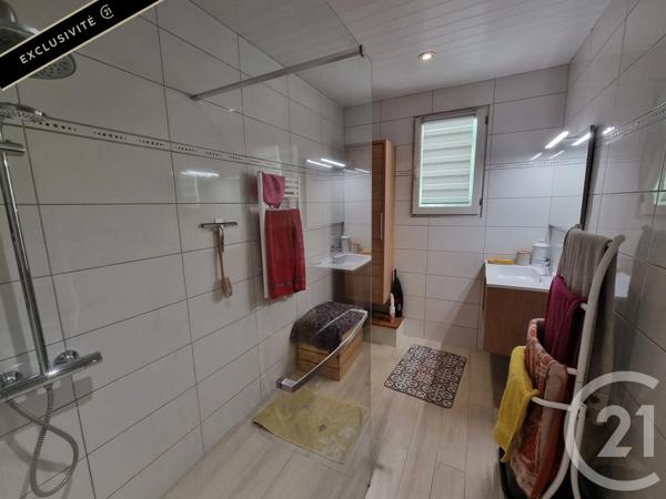 Maison à vendre  5 pièces - 88 m 2   GOURDON  - 46