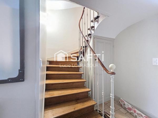 NANCY - Maison familiale - 4 chambres - 211m²