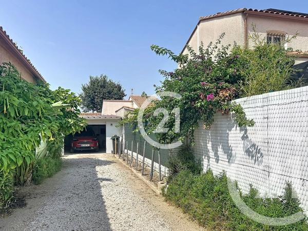 Maison à vendre  5 pièces - 160 m 2   ELNE  - 66