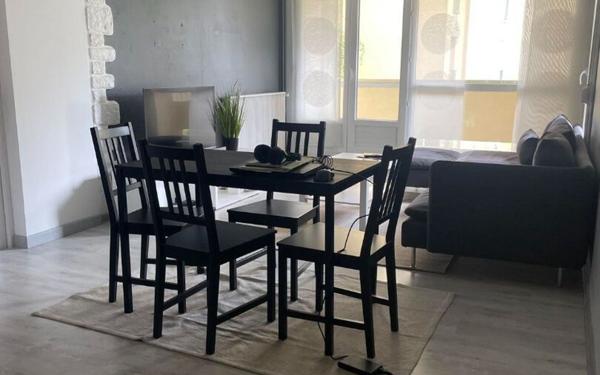 Appartement à vendre    5 pièces • 94,84 m2 Compiègne