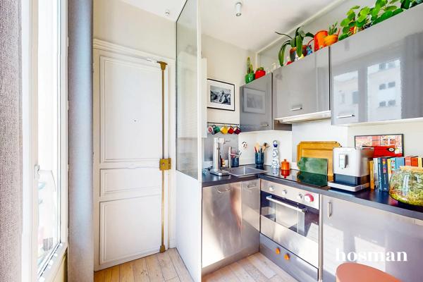 PARIS 9 - RUE DE TREVISE - Magnifique appartement 2 pièces très lumineux et calme.