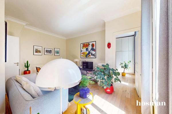 PARIS 9 - RUE DE TREVISE - Magnifique appartement 2 pièces très lumineux et calme.