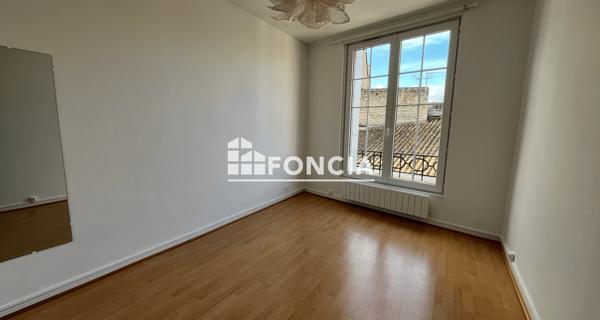 Location Appartement 3 pièces 54.3 m² - Niort 79000