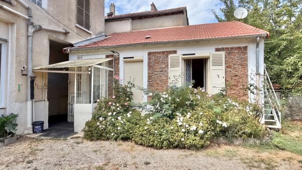 Appartement Corbeil Essonnes 2 pièce(s) 27.67 m2