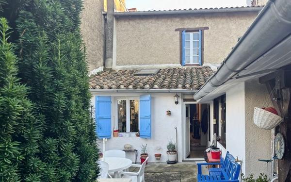 Maison à vendre    4 pièces •  Saint-Clar