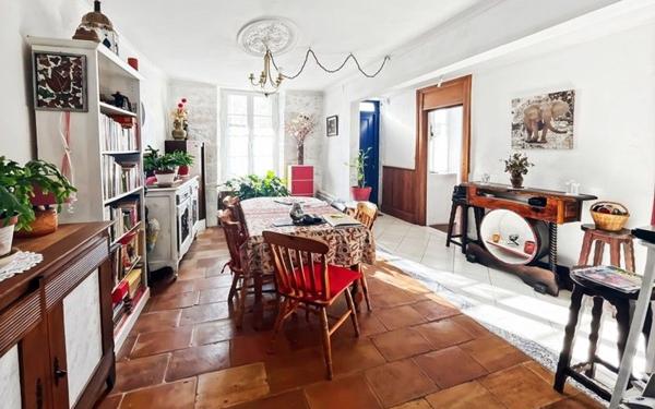 Maison à vendre    4 pièces •  Saint-Clar