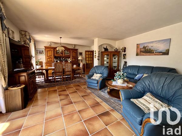 Maison à vendre 8 pièces 203 m² Saint-Raphaël
