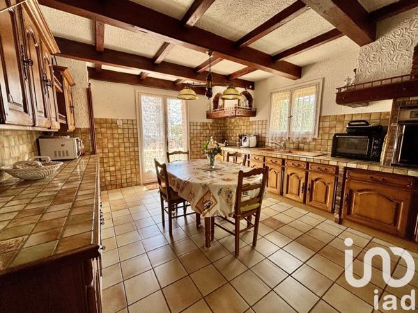 Maison à vendre 8 pièces 203 m² Saint-Raphaël