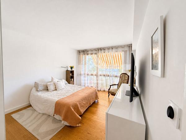 Perpignan centre : appartement 4 pièces dans résidence avec piscine