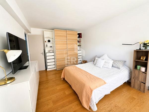 Perpignan centre : appartement 4 pièces dans résidence avec piscine