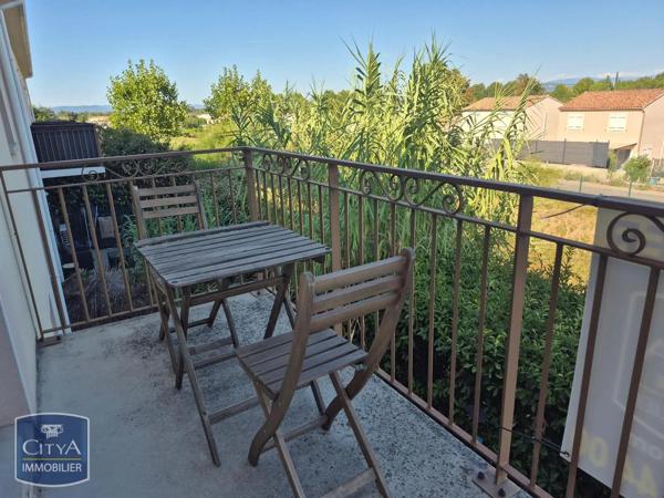 Appartement à louer 2 pièces 47.79m² Pont-Saint-Esprit (30130)