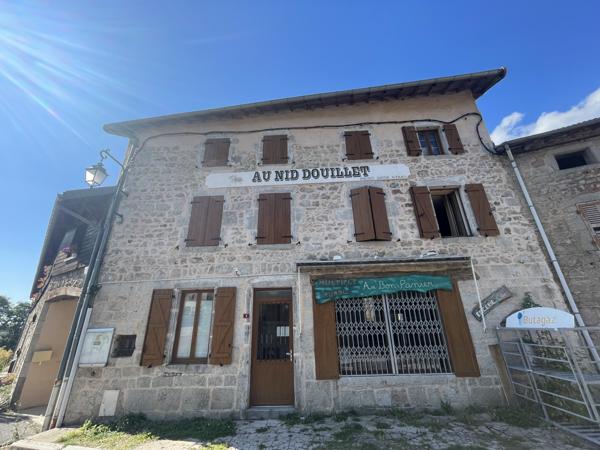 Immeuble 12 pièces - 350 m²