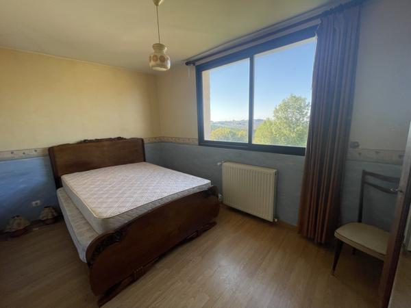 Immeuble 12 pièces - 350 m²