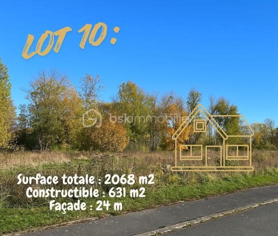 Terrain de 2 068 m²